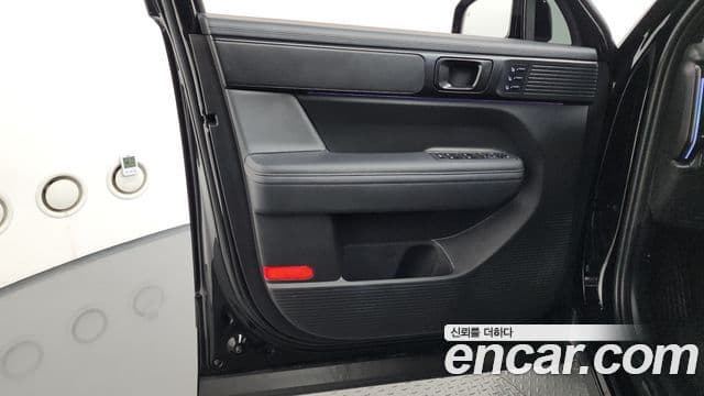 Hyundai Santa Fe 2024 — Photo 25/35