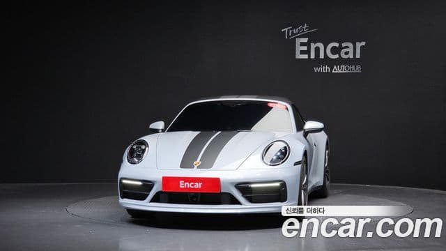 Porsche 911 2024 — Photo 1/31