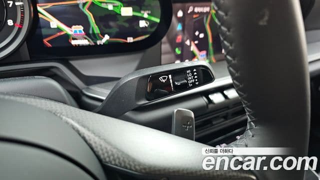 Porsche 911 2024 — Photo 17/31