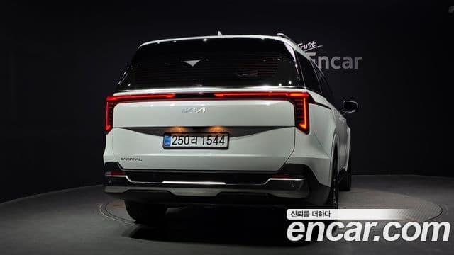 Kia Carnival 2025 — Фото 4/20