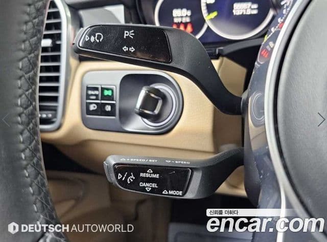 Porsche Cayenne 2021 — Photo 15/20