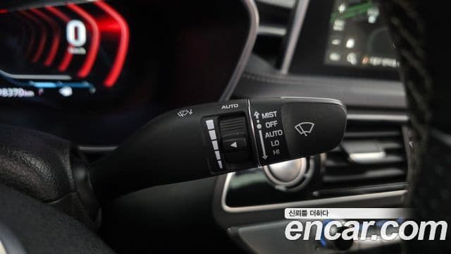 Genesis G70 2019 — Şəkil 30/38