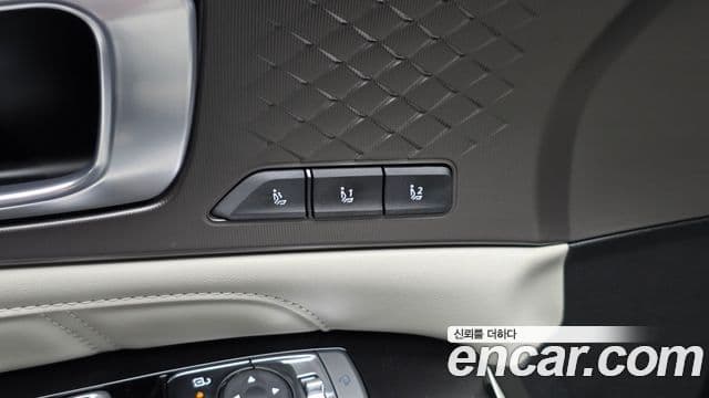 Kia Sorento 2025 — Фото 17/20