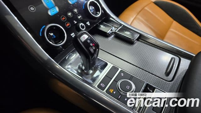 Land Rover Range Rover Sport 2018 — Фото 9/20