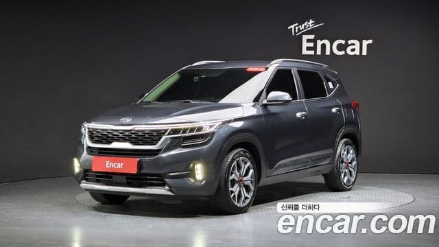 Kia Seltos 2019 — Фото 10/20