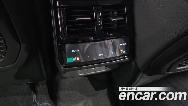 Renault Samsung Grand Koleos 2024 — Şəkil 25/30