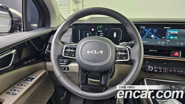 Kia Carnival 2024 — Фото 13/20