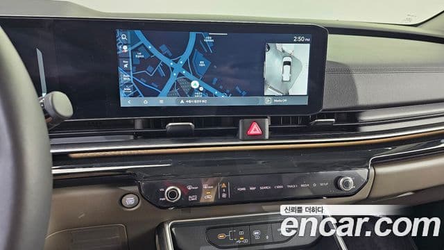 Kia Carnival 2024 — Фото 14/20