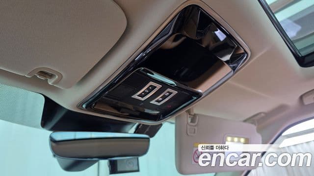 Land Rover Range Rover Sport 2020 — Photo 3/33