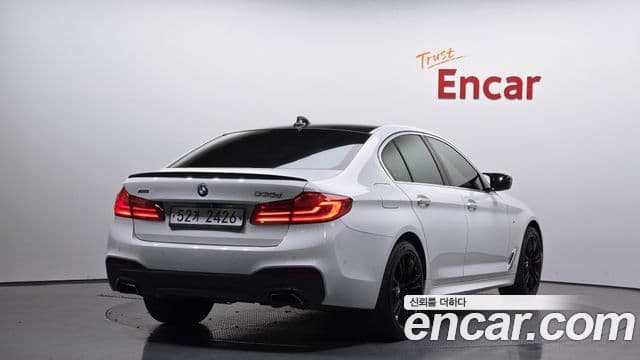 BMW 5 Series 2018 — Şəkil 5/20