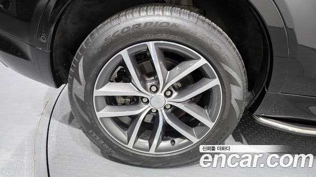 Land Rover Discovery Sport 2024 — фото 5 из 20