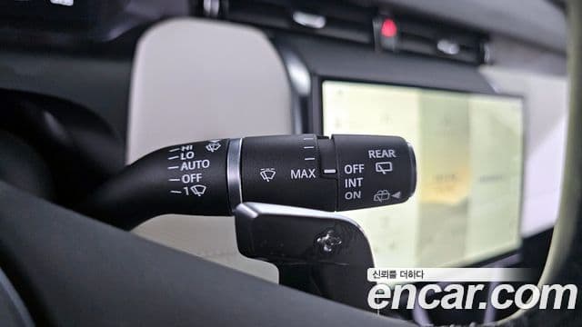 Land Rover Discovery Sport 2024 — фото 16 из 20
