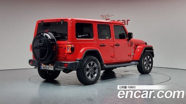 Jeep Wrangler 2019 — Şəkil 2/20
