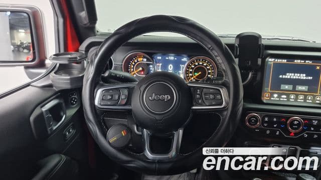 Jeep Wrangler 2019 — Şəkil 13/20