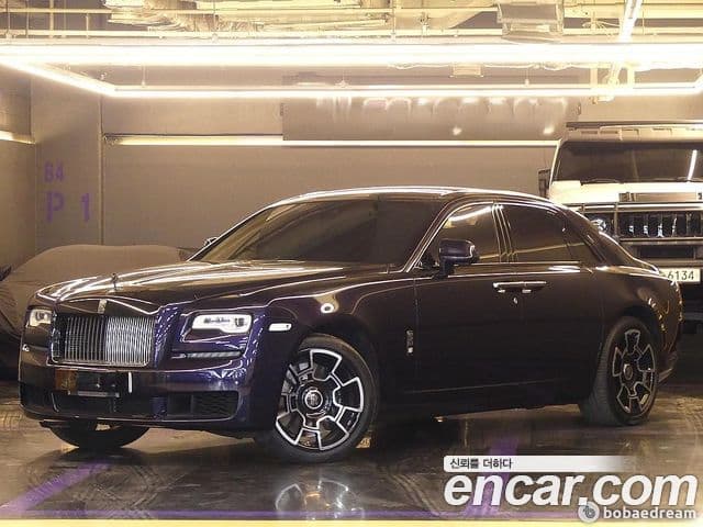 Rolls-Royce Ghost 2018 — Şəkil 1/20