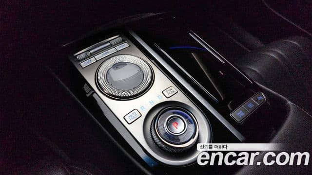 Genesis Electrified G80 2021 — ფოტო 9/20