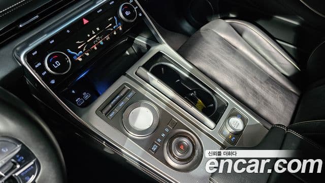 Genesis GV80 2020 — фото 9 из 20