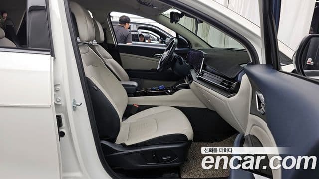 Kia Sportage 2023 — Şəkil 11/20