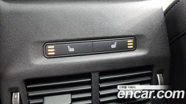 Land Rover Discovery Sport 2024 — ფოტო 19/20
