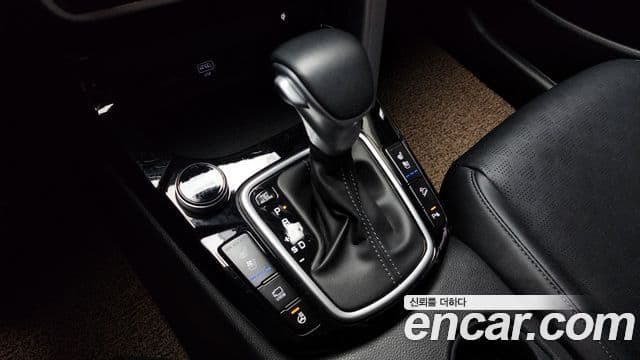 Kia Seltos 2021 — ფოტო 9/20