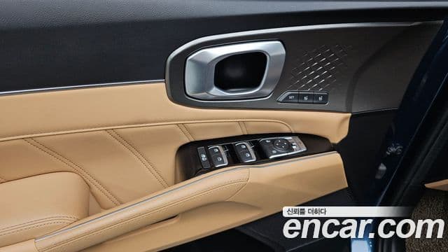 Kia Sorento 2020 — Şəkil 16/20