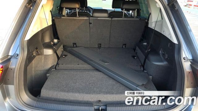 Volkswagen Tiguan Allspace 2023 — Şəkil 16/19