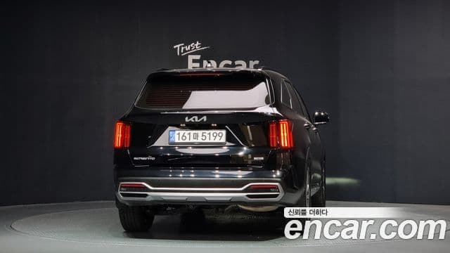 Kia Sorento 2023 — Şəkil 4/20