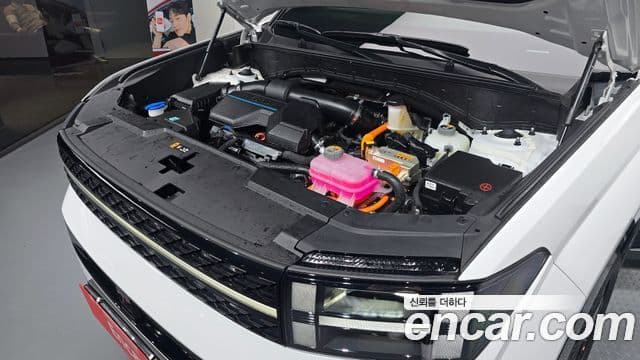 Hyundai Santa Fe 2023 — ფოტო 6/20