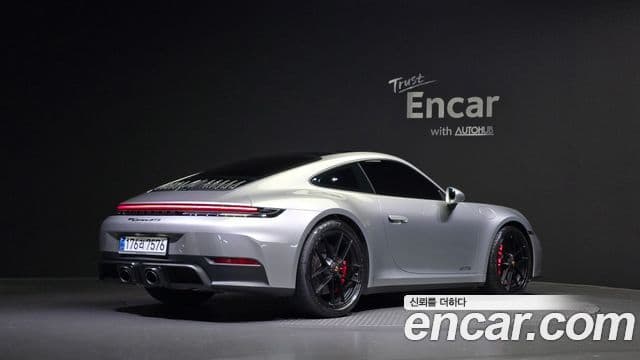Porsche 911 2025 — ფოტო 1/20