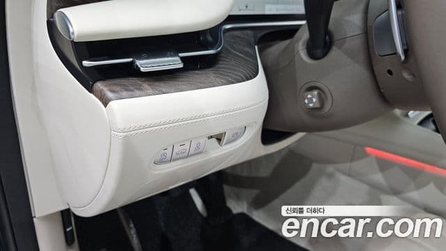 Genesis G90 2022 — Şəkil 16/20