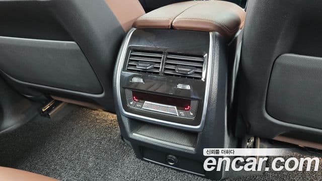 BMW X5 2023 — ფოტო 18/20