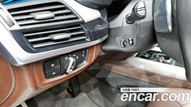 BMW X5 2018 — Photo 12/20