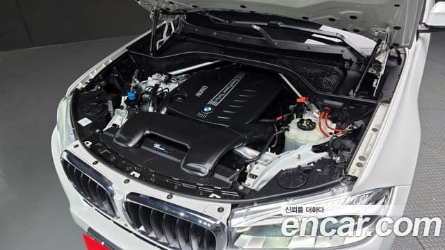 BMW X6 2018 — Şəkil 6/20