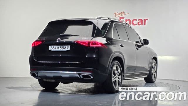 Mercedes-Benz GLE-Class 2019 — Şəkil 2/20