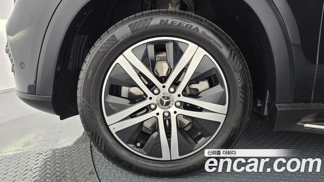 Mercedes-Benz GLE-Class 2019 — Şəkil 5/20