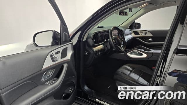 Mercedes-Benz GLE-Class 2019 — Şəkil 10/20