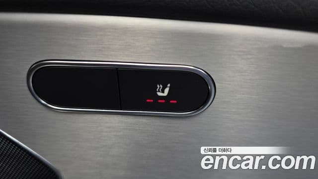Mercedes-Benz GLE-Class 2019 — Şəkil 19/20
