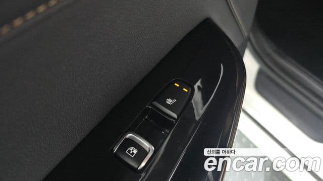 Kia K5 2020 — ფოტო 19/20