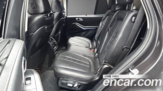 BMW X5 2022 — ფოტო 13/20