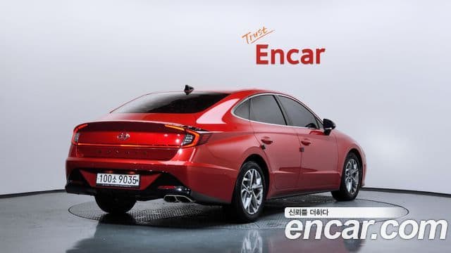 Hyundai Sonata Hybrid 2019 — ფოტო 16/20