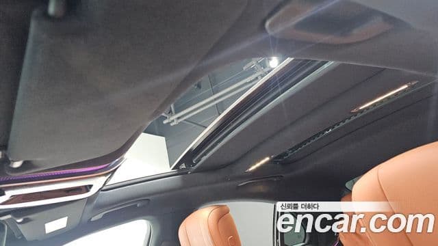 Mercedes-Benz S-Class 2022 — ფოტო 19/20