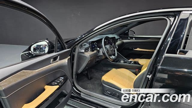 Kia K5 2022 — фото 11 из 20