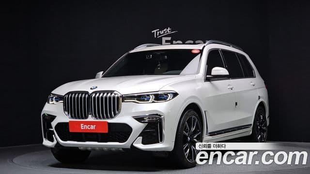BMW X7 2022 — ფოტო 1/20