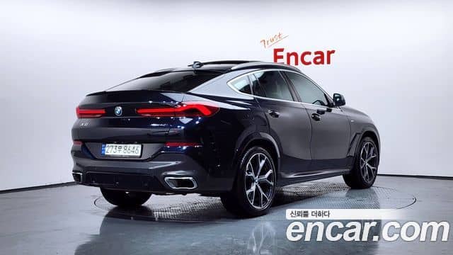 BMW X6, 2022
