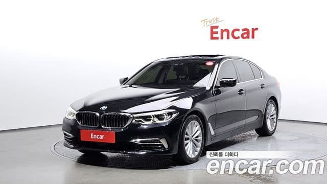 BMW 5 Series 2020 — ფოტო 1/20