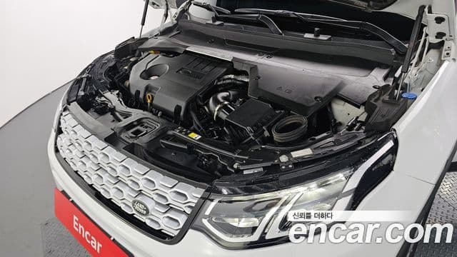 Land Rover Discovery Sport 2021 — ფოტო 5/20
