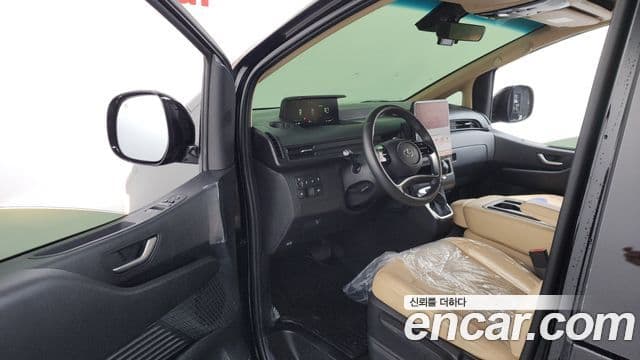 Hyundai Staria 2023 — Şəkil 10/20