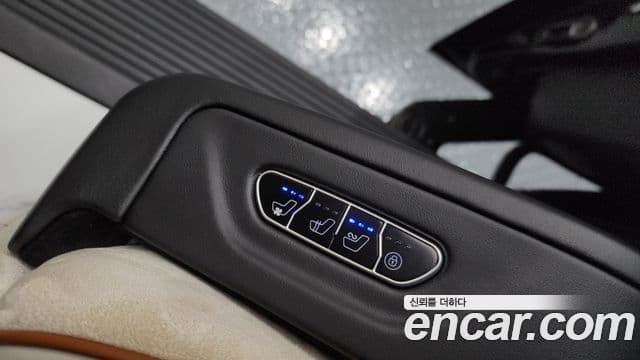 Hyundai Staria 2023 — Şəkil 19/20