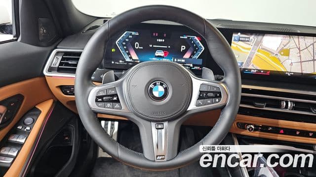 BMW 3 Series 2023 — фото 13 из 20