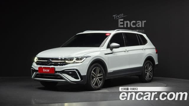 Volkswagen Tiguan Allspace 2023 — Фото 1/20